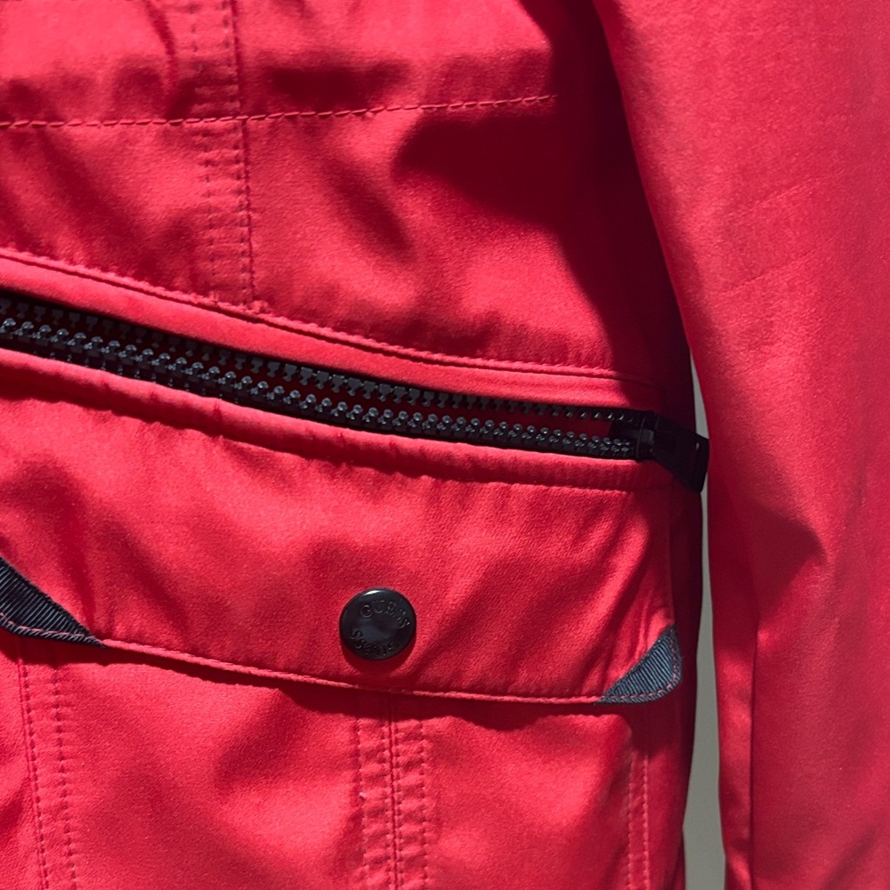 GUESS Women's Red Utility Hooded Jacket Size Small - Picture 5 of 8